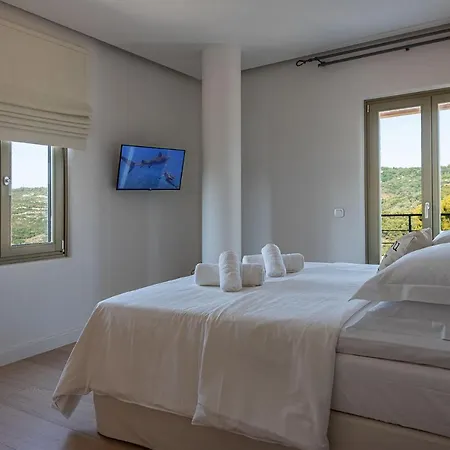 Stargaze Panormos (Skopelos)